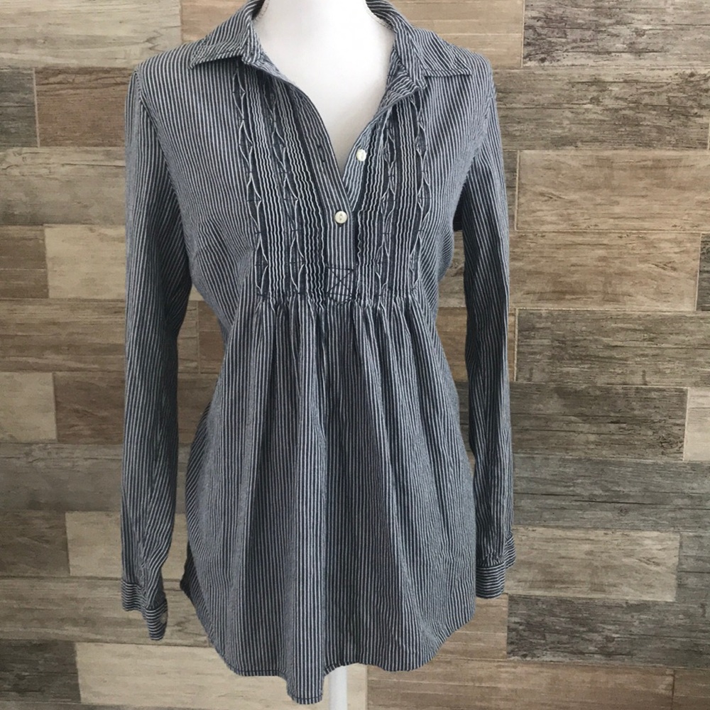 Gap Maternity Pinstriped Button Down NWOT